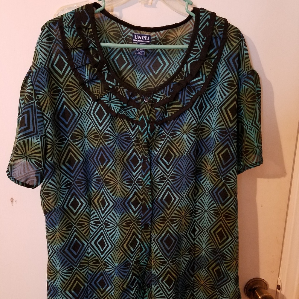 Diamond print button up top